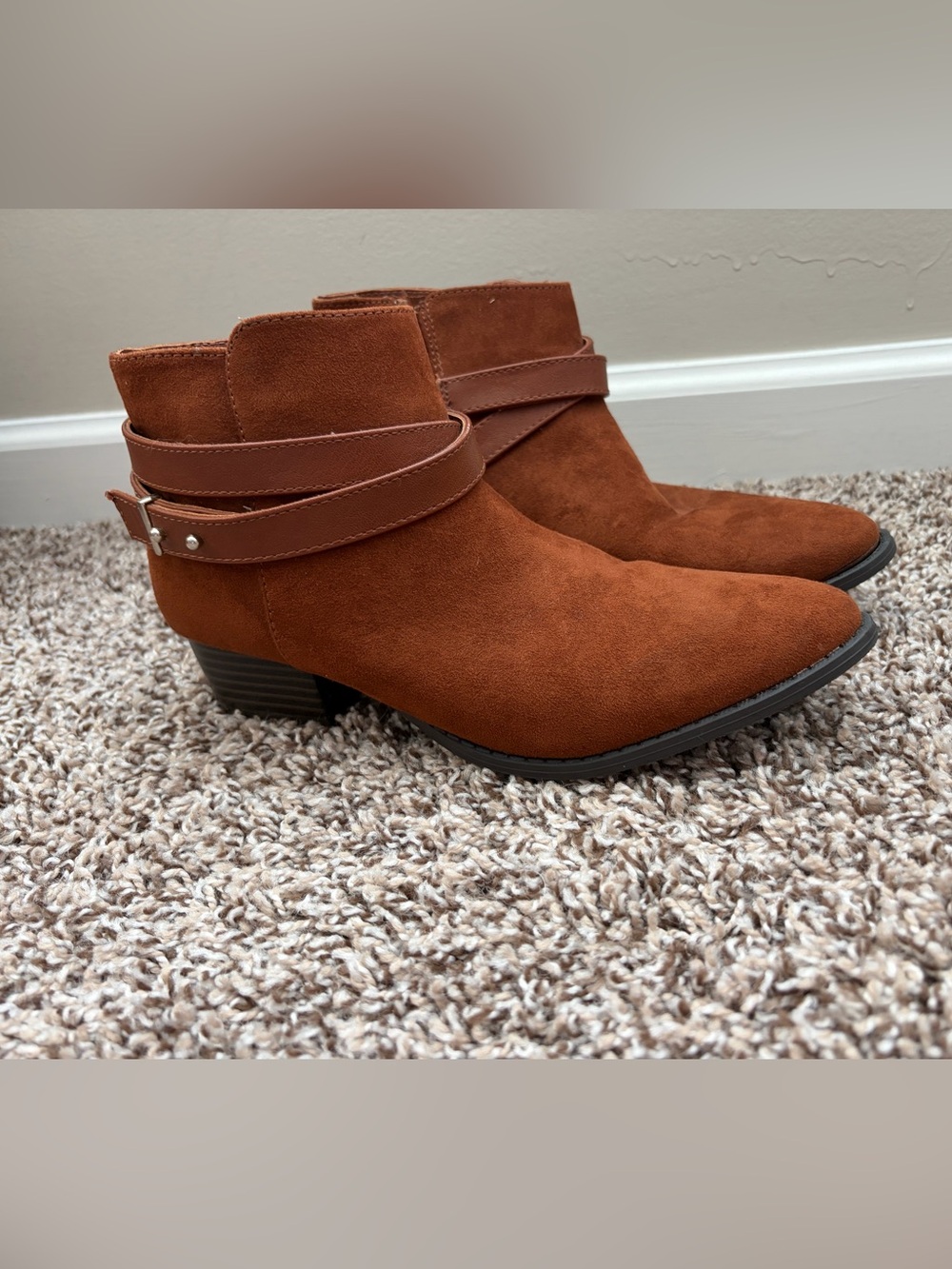 LC Lauren Conrad Women's Suede Ankle Booties in Rust